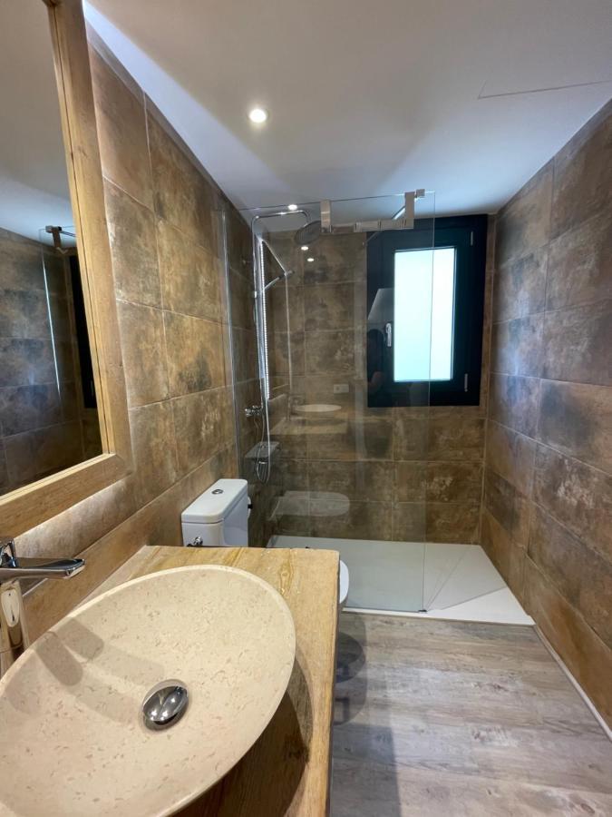 Modern In The Heart Of Old Town Girona